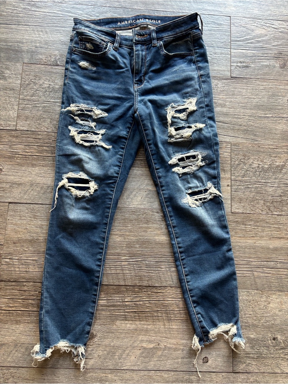 American Eagle Outfitters Women's Ripped Dark Blue Skinny Jeans